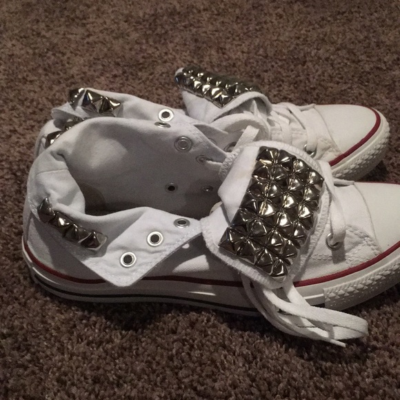Converse white high tops - Picture 2 of 3